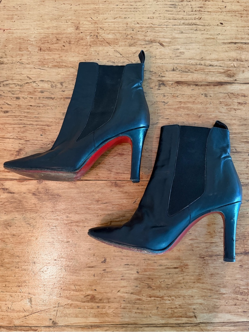 Christian Louboutin- Vintage Black Leather Round-Toe Red-Sole Ankle Boots